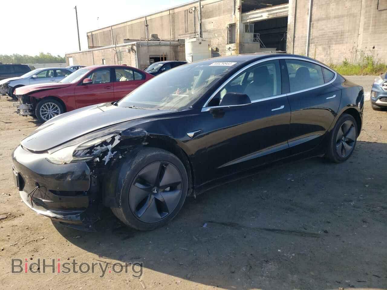 Фотография 5YJ3E1EA1JF070258 - TESLA MODEL 3 2018