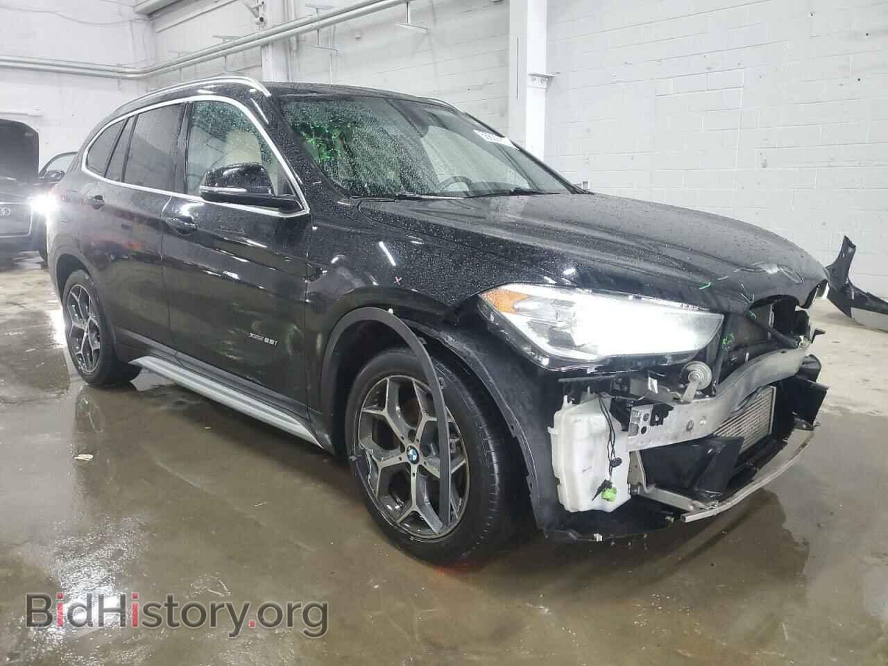 2017 BMW X1 - VIN: WBXHT3C36H5F80649 - Фото 4