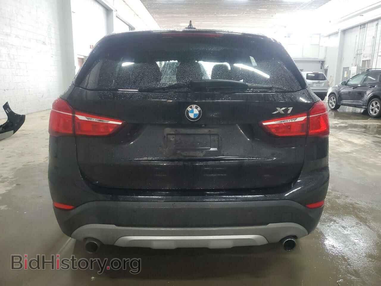 2017 BMW X1 - VIN: WBXHT3C36H5F80649 - Фото 6