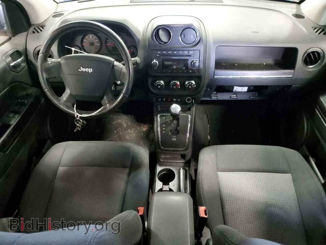 2010 JEEP COMPASS - VIN: 1J4NF4FB3AD507306 - Фото 8