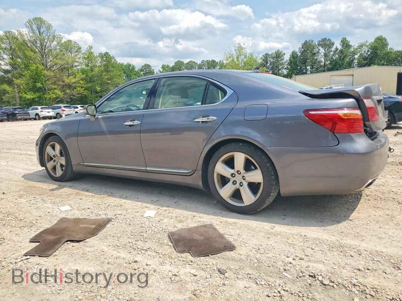 2012 LEXUS LS500 - VIN: JTHBL5EF9C5110030 - Photo 2