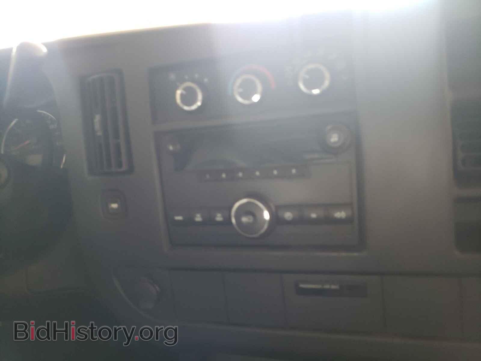 2009 CHEVROLET EXPRESS - VIN: 1GCFG15X891109203 - Фото 9