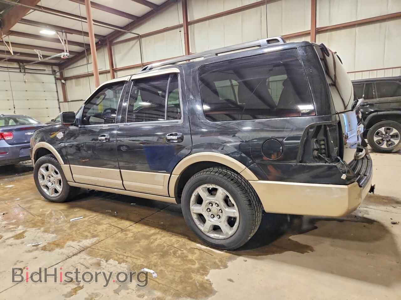 2013 FORD EXPEDITION - VIN: 1FMJU1J50DEF13357 - Фото 2