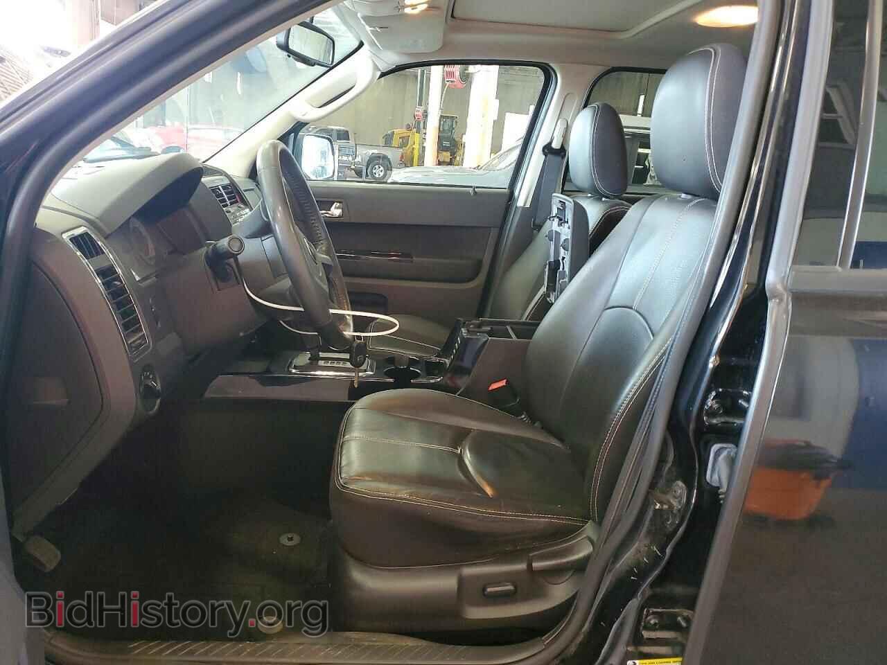 2011 MAZDA TRIBUTE - VIN: 4F2CY9C74BKM06888 - Photo 7