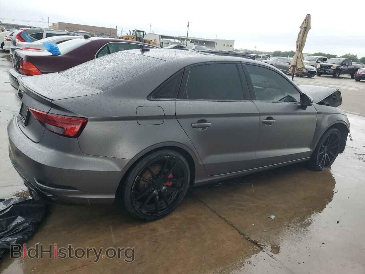 2018 AUDI A3 - VIN: WAUAUGFFXJ1057277 - Фото 3
