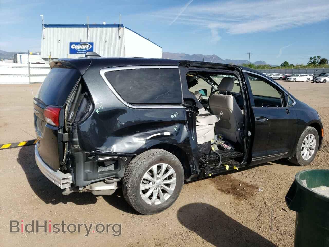 2017 CHRYSLER PACIFICA - VIN: 2C4RC1BG5HR633805 - Фото 3