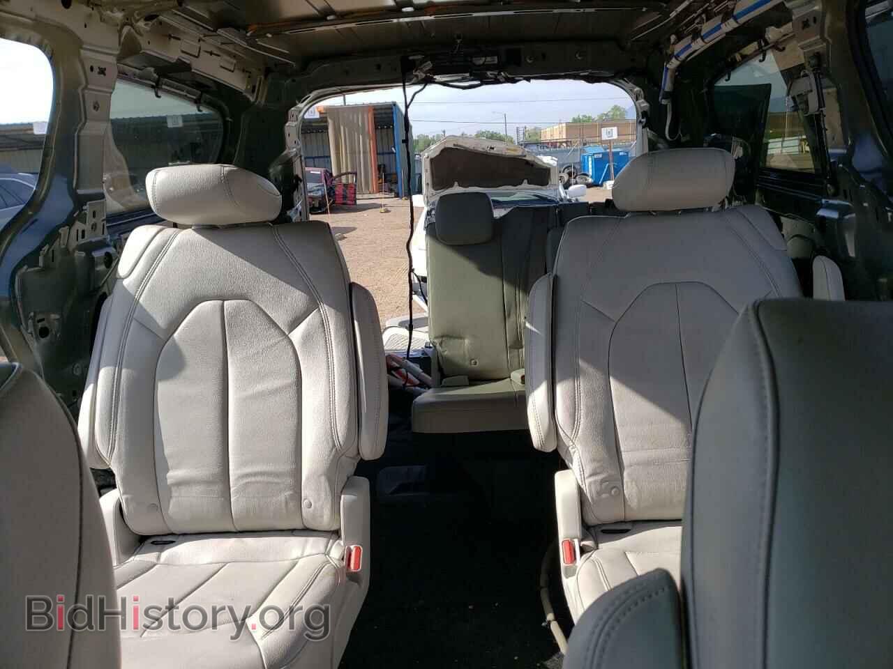2017 CHRYSLER PACIFICA - VIN: 2C4RC1BG5HR633805 - Фото 10