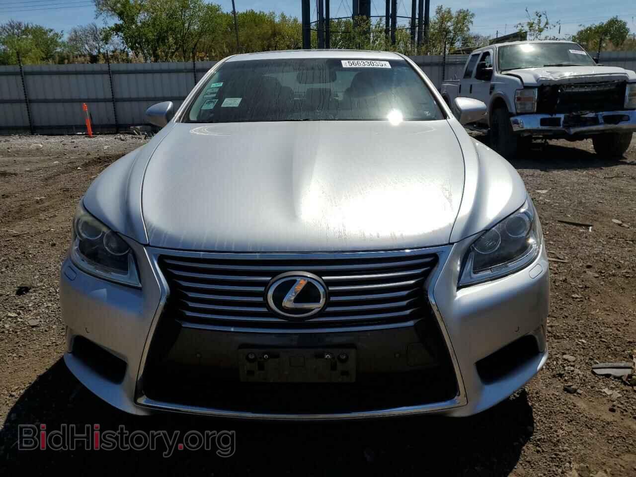 2014 LEXUS LS460 - VIN: JTHCL5EF8E5022156 - Photo 5