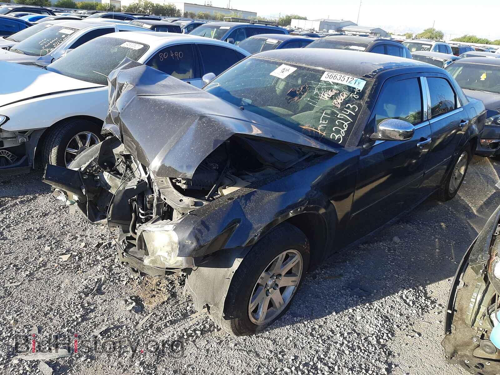 2007 CHRYSLER 300 - VIN: 2C3KA43R37H774096 - Фото 2