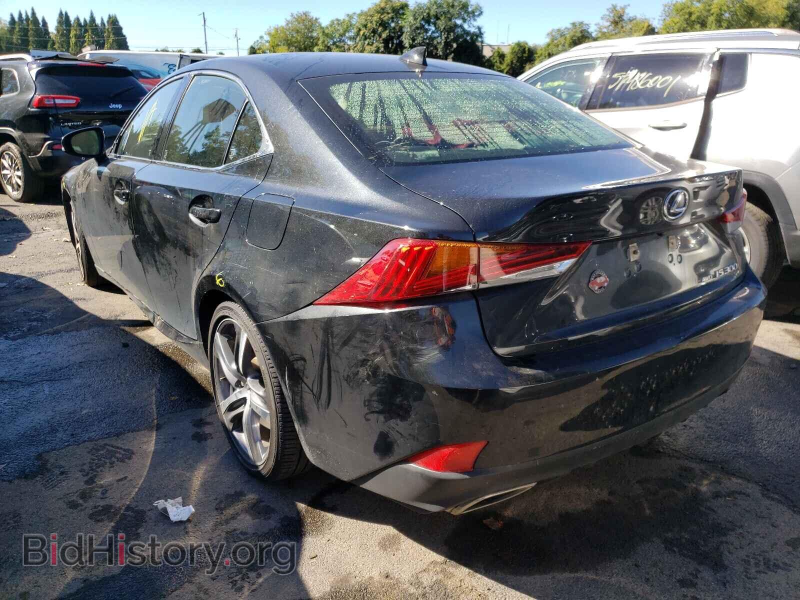 2018 LEXUS IS - VIN: JTHC81D21J5026973 - Фото 3