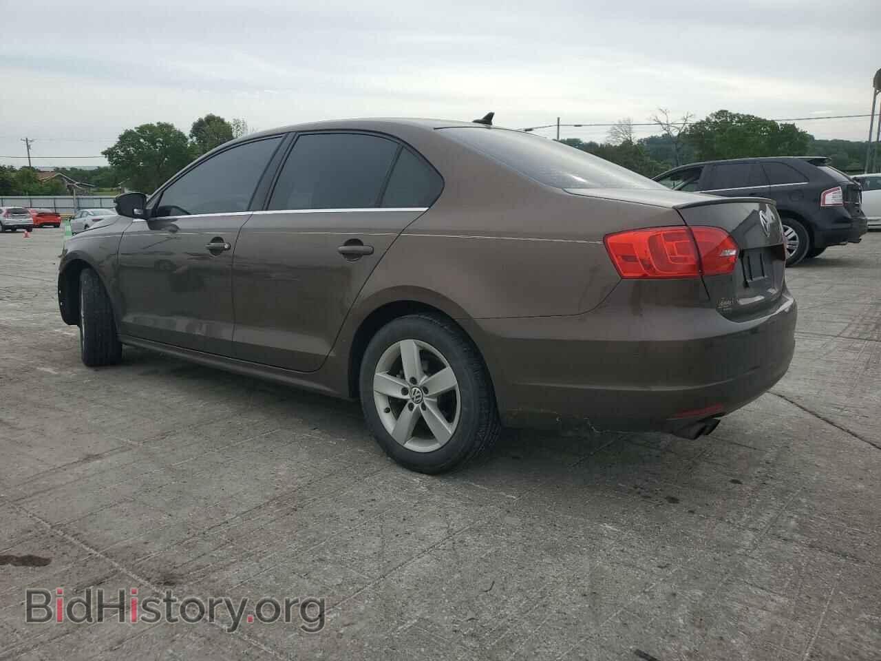 2014 VOLKSWAGEN JETTA - VIN: 3VWLL7AJ4EM257751 - Фото 2