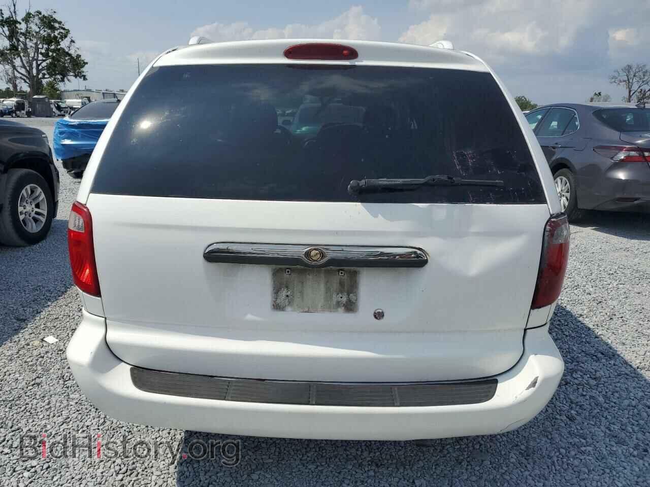 2006 CHRYSLER MINIVAN - VIN: 1A4GP45R66B739227 - Фото 6