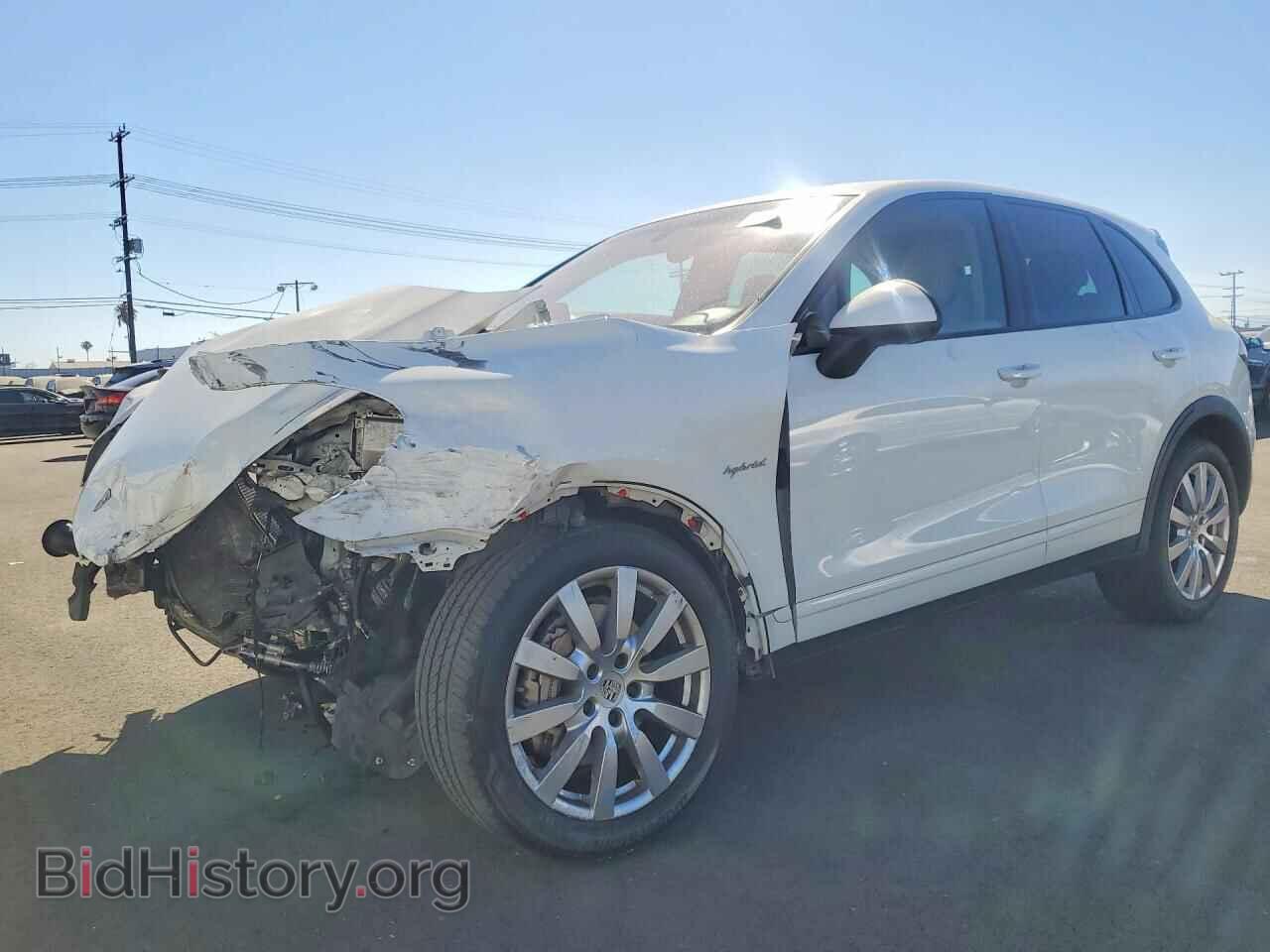 Фотография WP1AE2A24CLA93947 - PORSCHE CAYENNE 2012