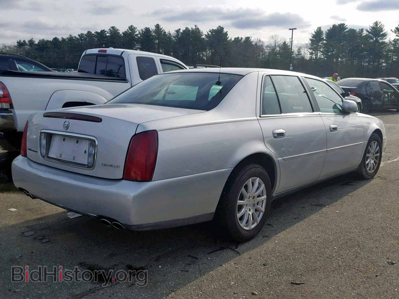 2003 CADILLAC DEVILLE - VIN: 1G6KD54Y93U174630 - Photo 4