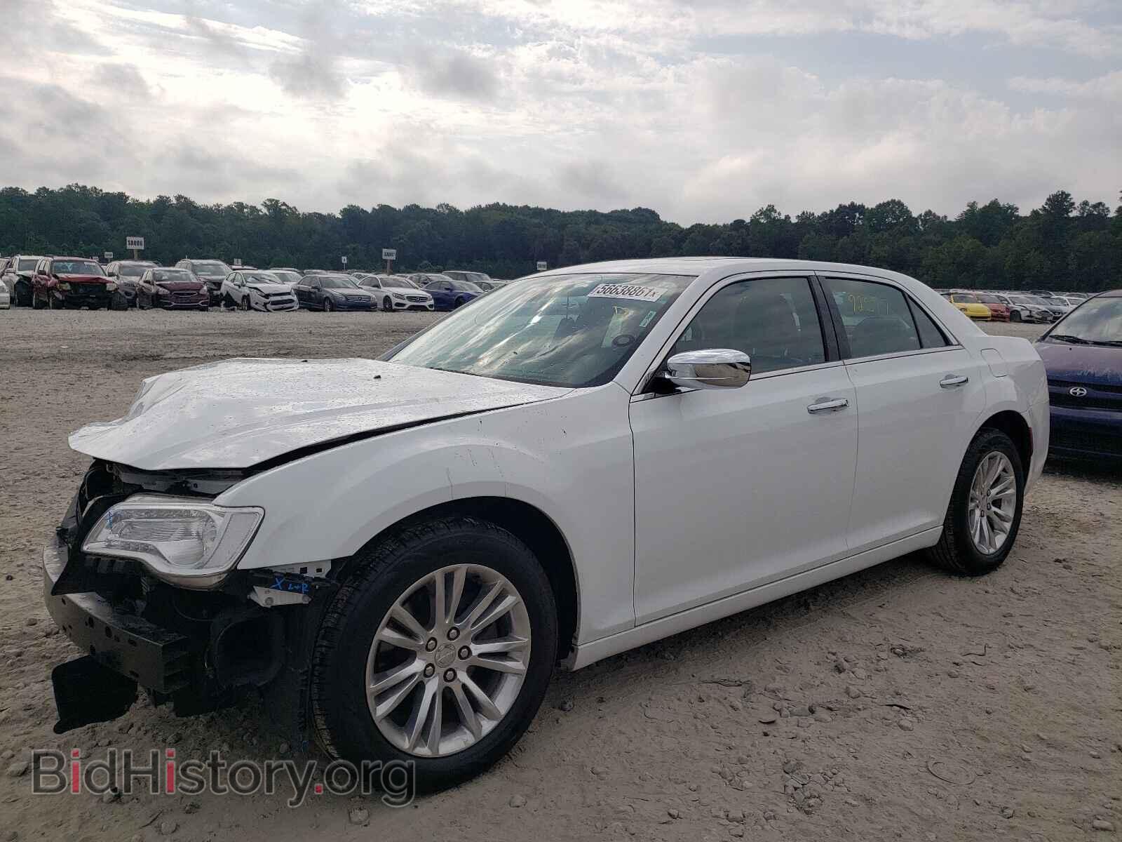 2016 CHRYSLER 300 - VIN: 2C3CCAEG2GH181709 - Фото 2