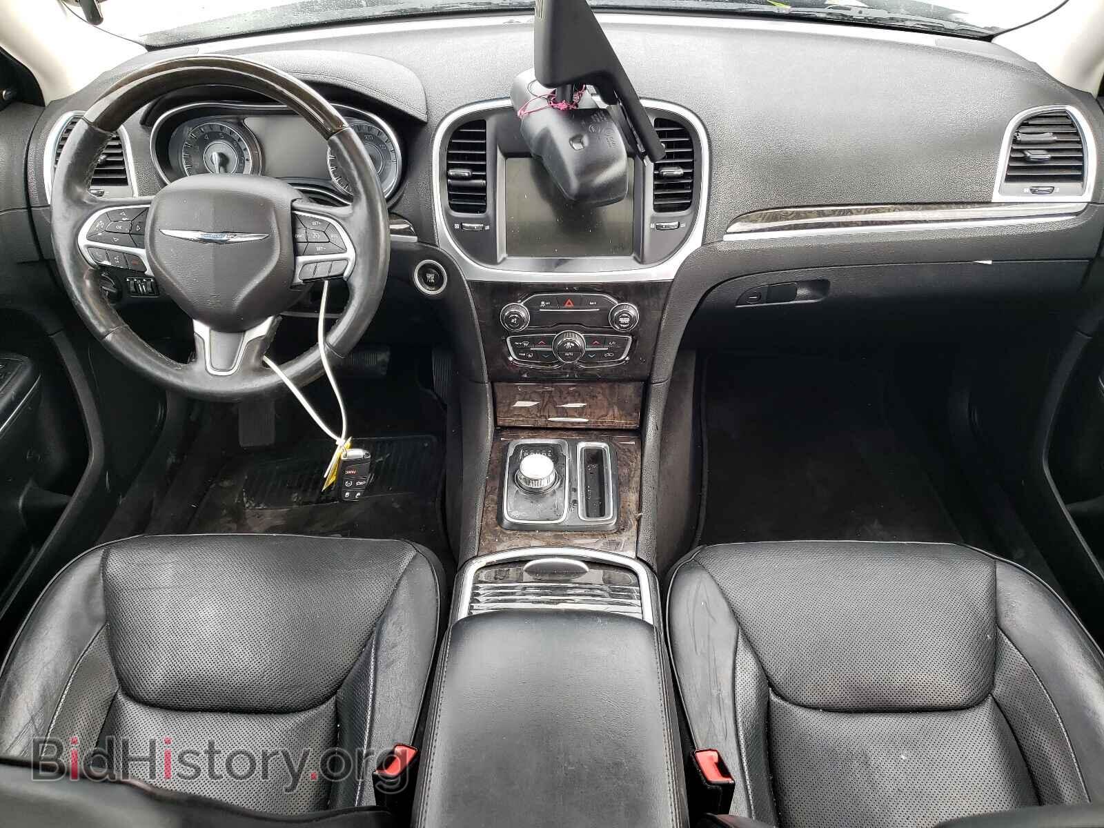 2016 CHRYSLER 300 - VIN: 2C3CCAEG2GH181709 - Фото 9