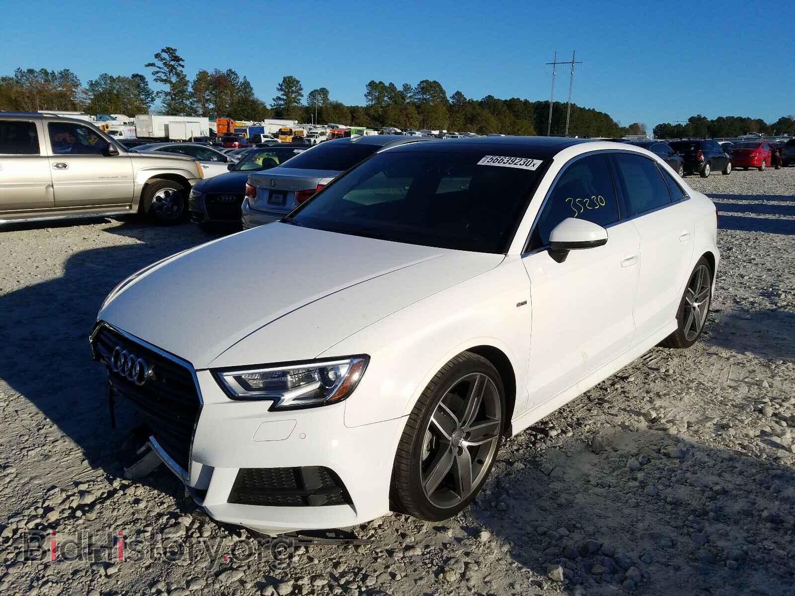 2017 AUDI A3 - VIN: WAUJ8GFF7H1016443 - Фото 2