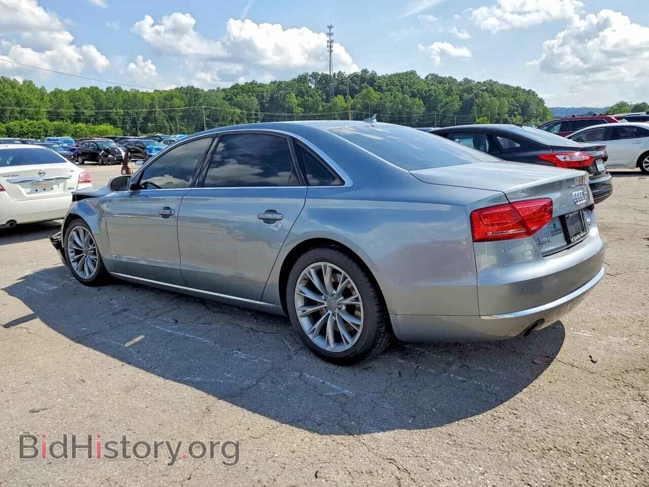 2011 AUDI A8 - VIN: WAURVAFD1BN019958 - Photo 2