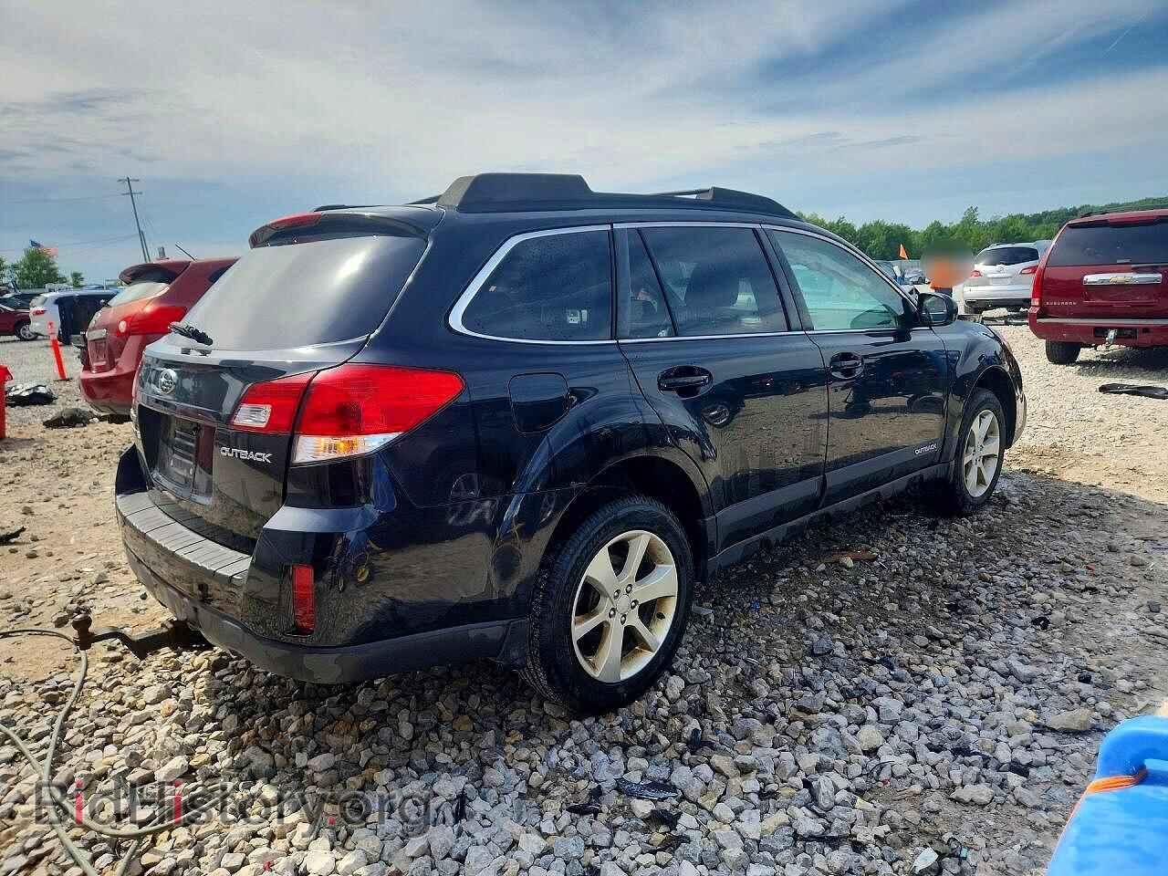 2013 SUBARU OUTBACK - VIN: 4S4BRCCC8D3260054 - Photo 3