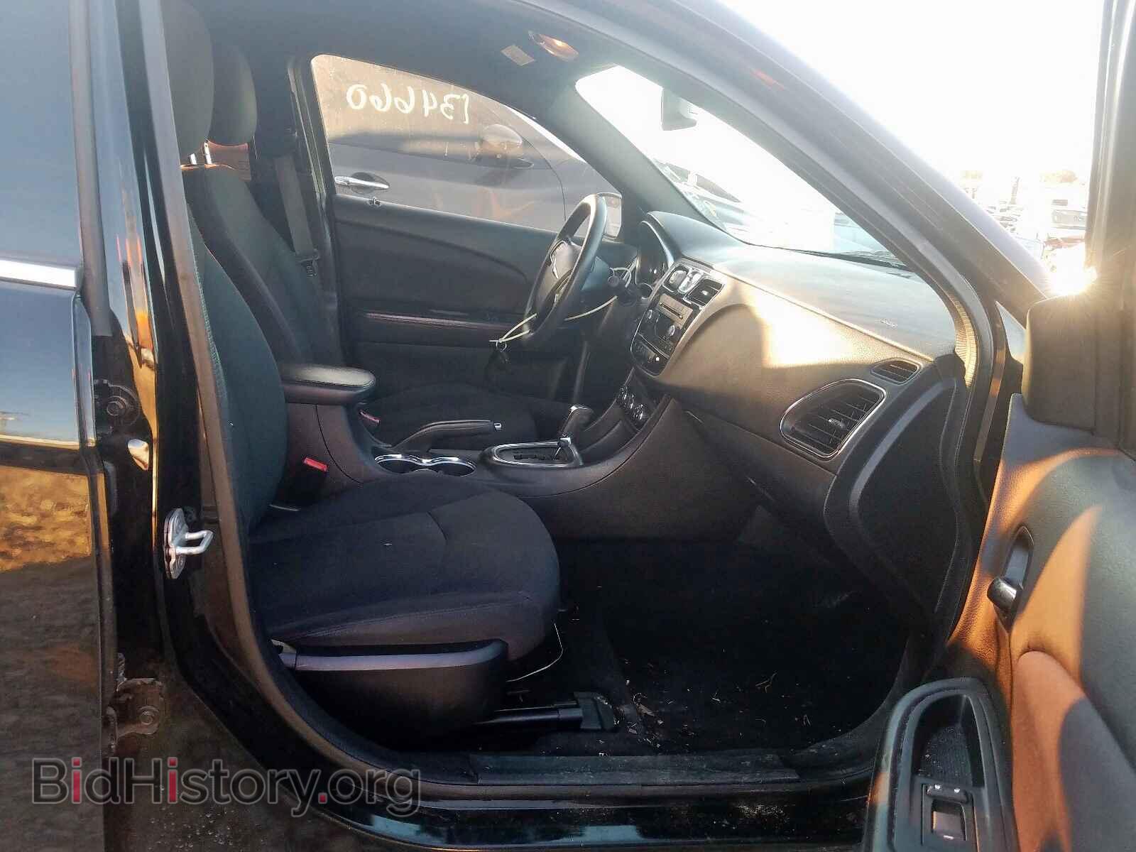2013 CHRYSLER 200 - VIN: 1C3CCBAG5DN736232 - Фото 5