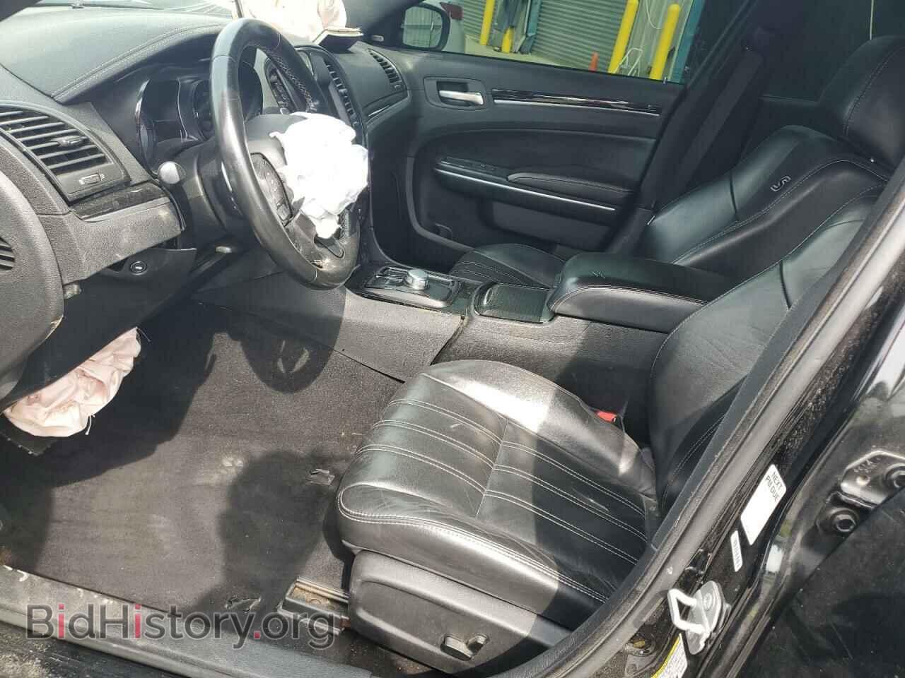 2019 CHRYSLER 300 - VIN: 2C3CCABG0KH565971 - Фото 7