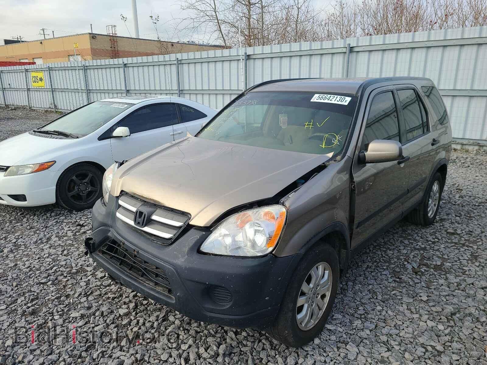 2005 HONDA CRV - VIN: JHLRD78855C809811 - Фото 2