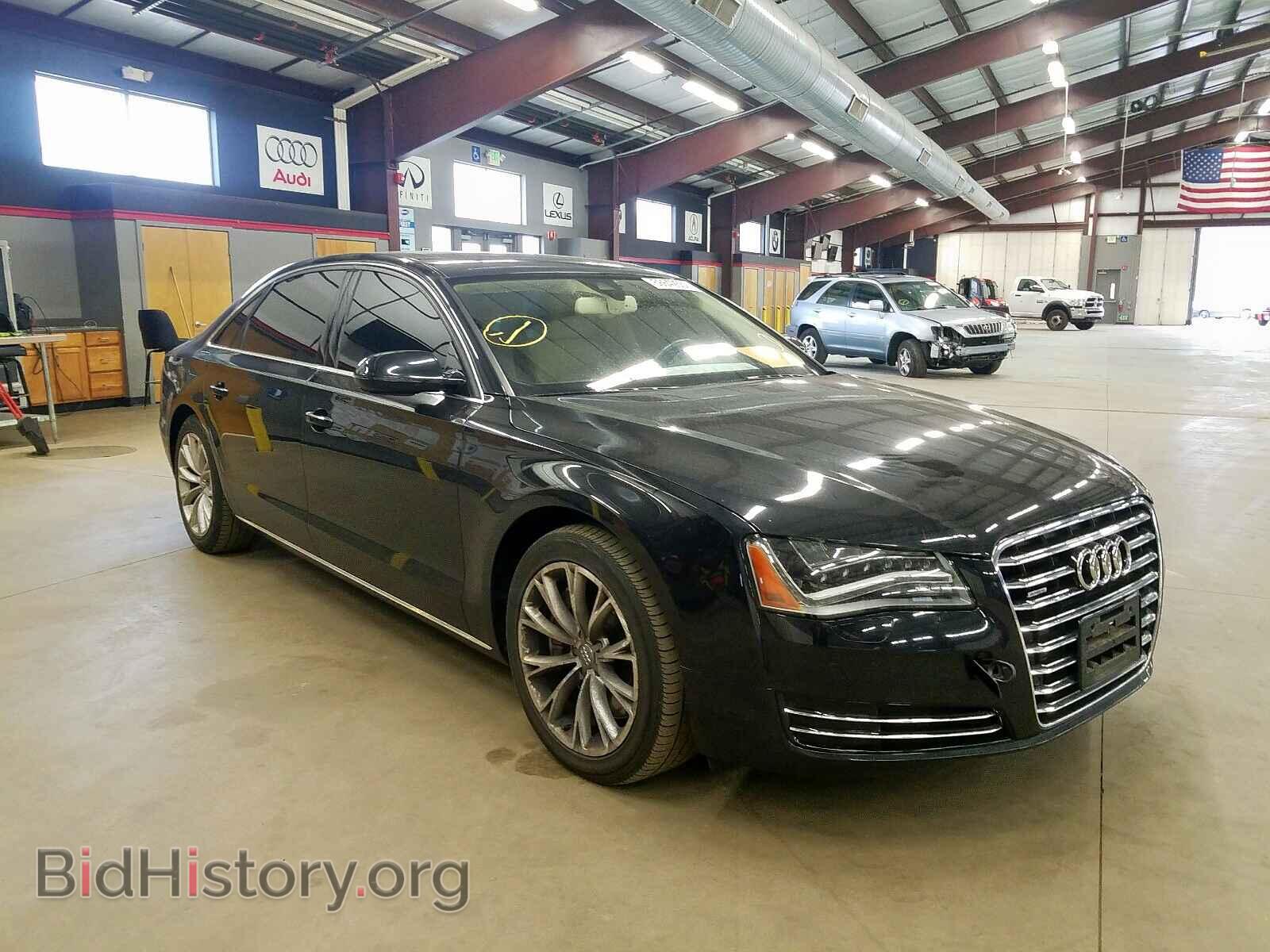 Photo WAURVAFD6CN021528 - AUDI A8 2012