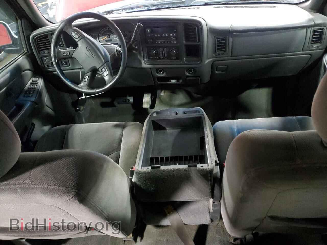 2005 GMC All Models - VIN: 2GTEK13TX51305075 - Photo 8