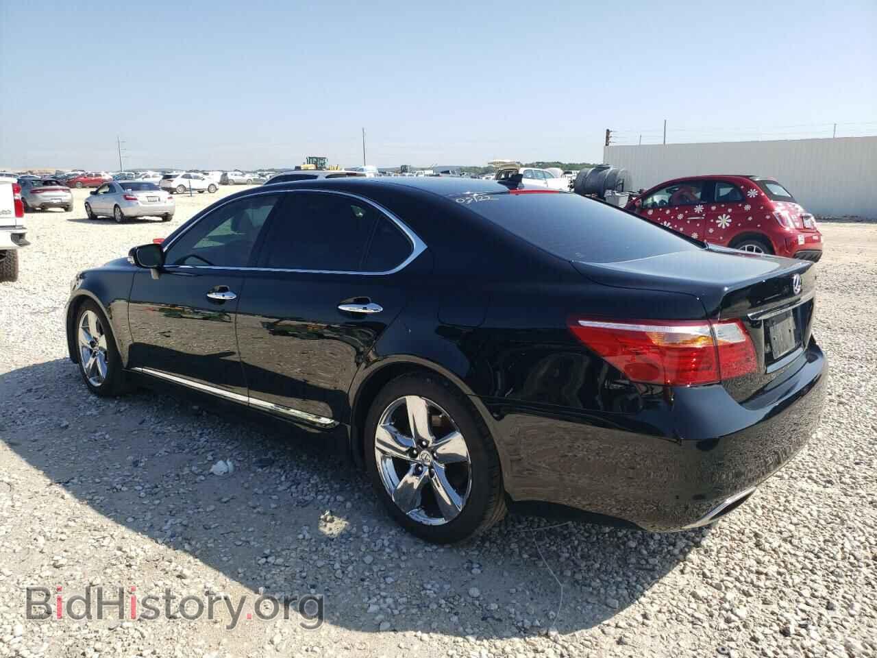 2012 LEXUS LS460 - VIN: JTHBL5EF1C5111897 - Photo 2