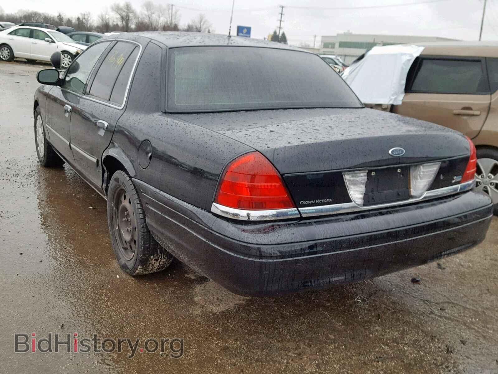 2011 FORD CROWN VIC - VIN: 2FABP7BV3BX181532 - Фото 3