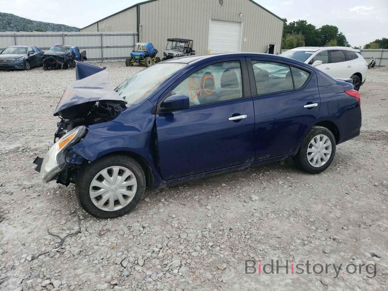 Photo 3N1CN7AP4JL864835 - NISSAN VERSA 2018