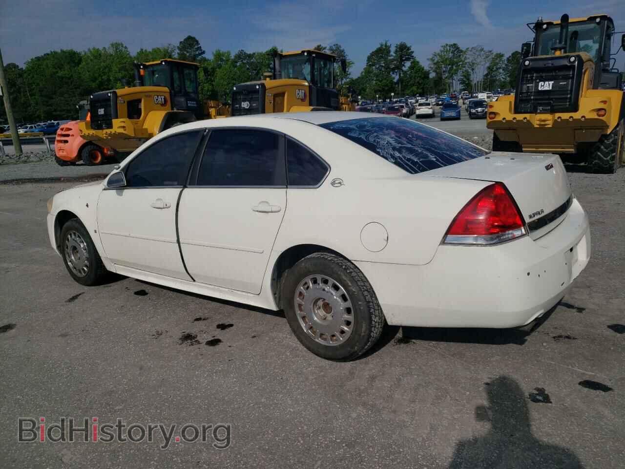 2009 CHEVROLET IMPALA - VIN: 2G1WS57M891302124 - Фото 2