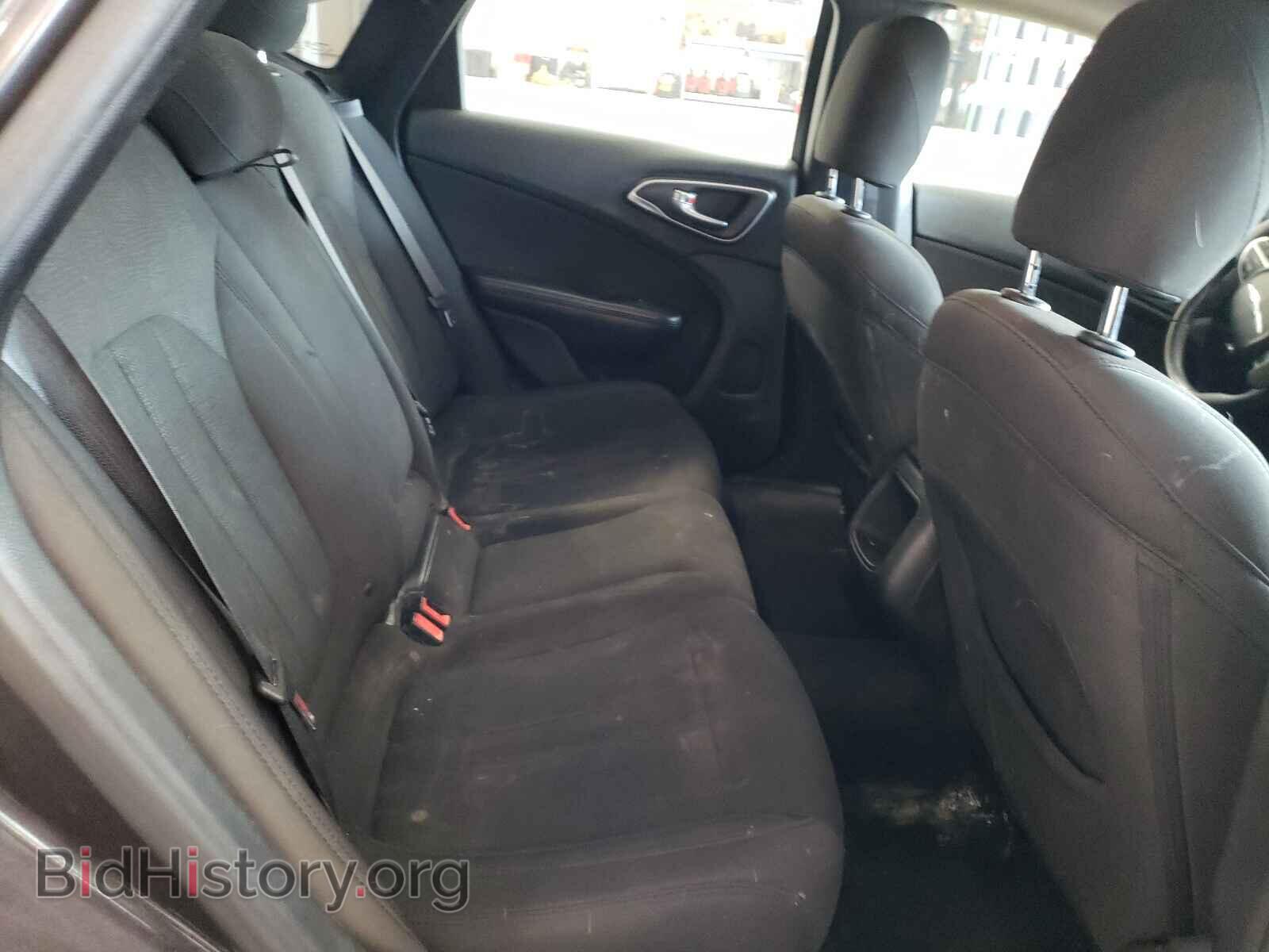 2016 CHRYSLER 200 - VIN: 1C3CCCAB4GN131651 - Фото 6