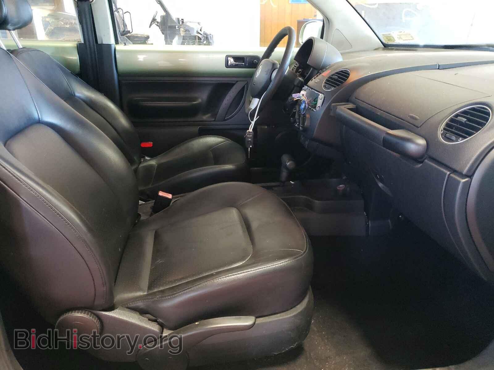 2008 VOLKSWAGEN BEETLE - VIN: 3VWPW31C68M515307 - Фото 5