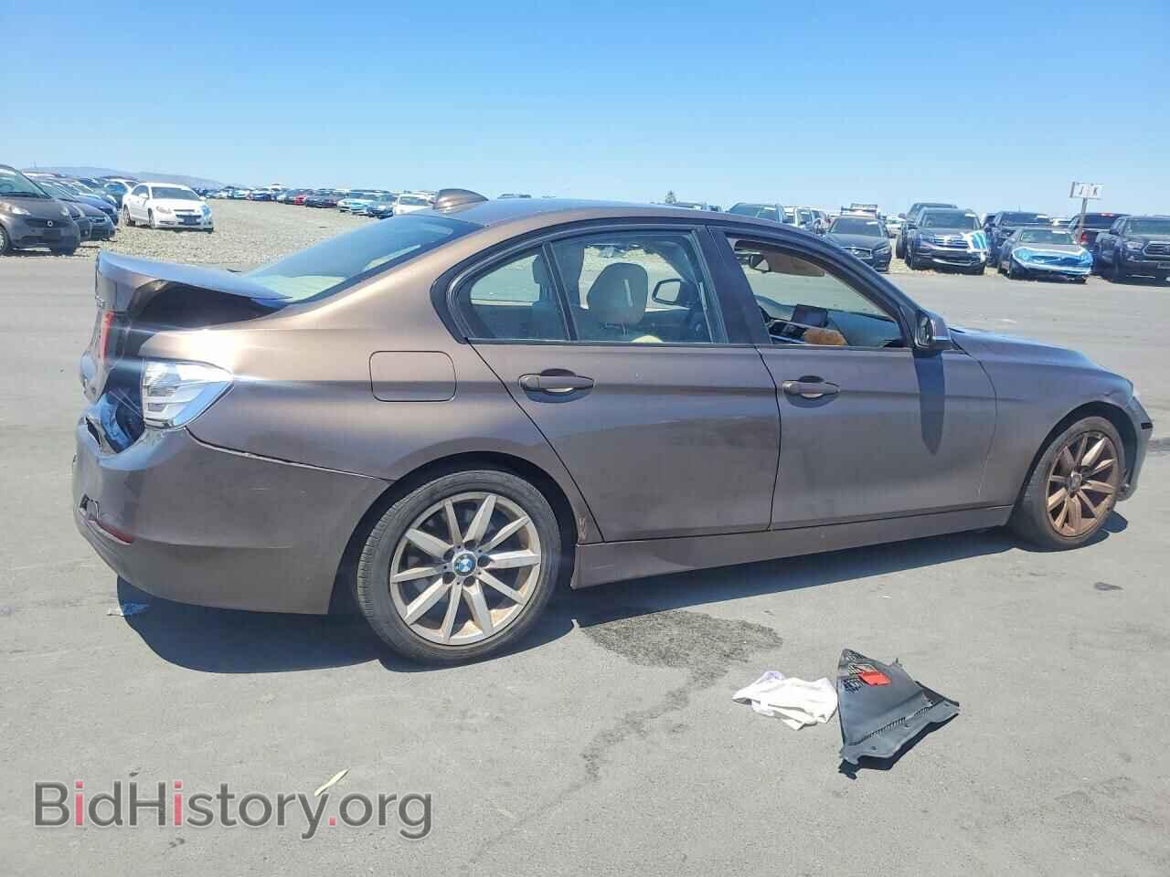 2014 BMW 3 SERIES - VIN: WBA3B1C5XEK133832 - Фото 3