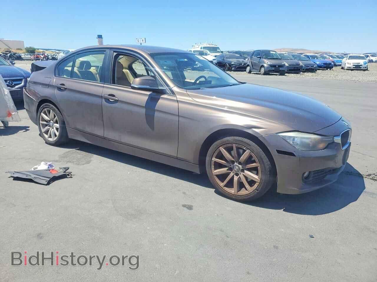 2014 BMW 3 SERIES - VIN: WBA3B1C5XEK133832 - Фото 4