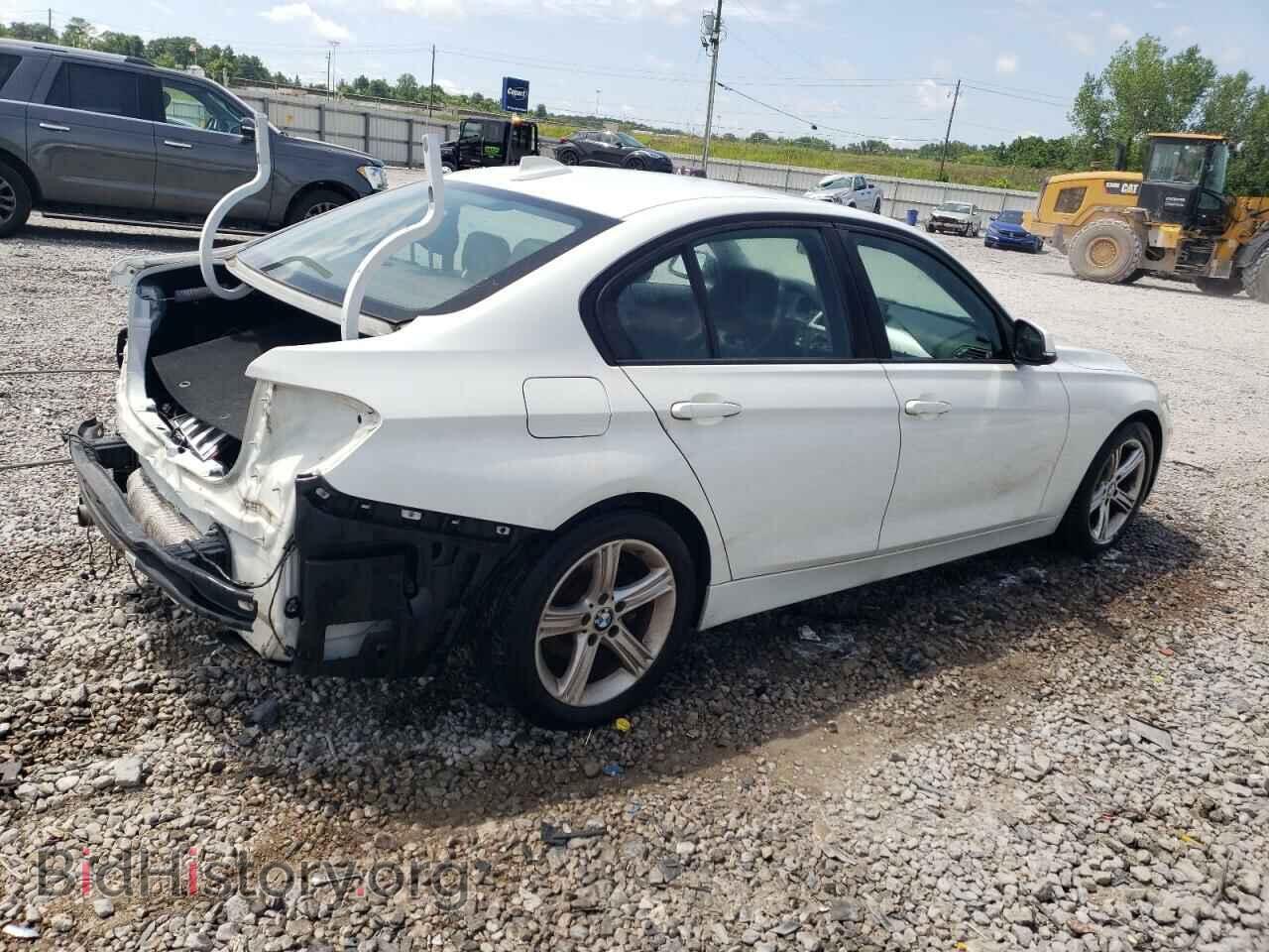 2013 BMW 3 SERIES - VIN: WBA3B5G58DNS01351 - Фото 3