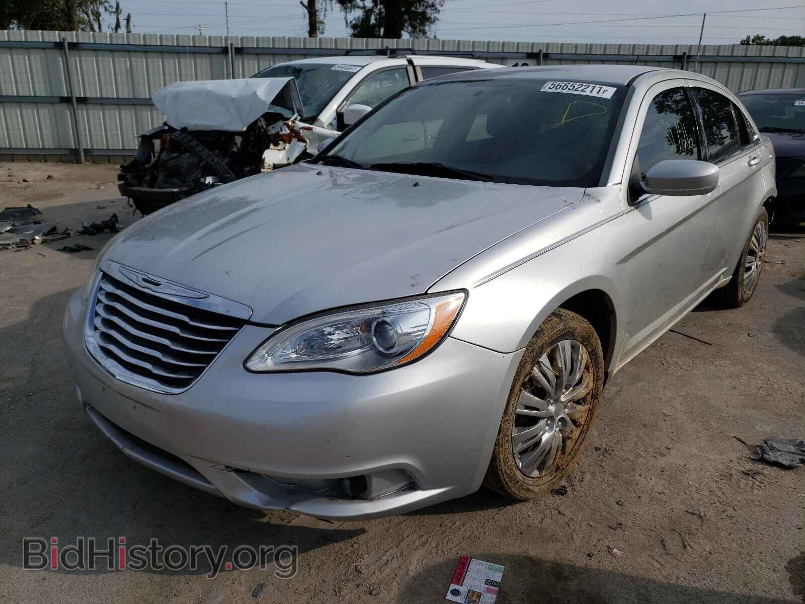 2012 CHRYSLER 200 - VIN: 1C3CCBAB5CN174271 - Фото 2