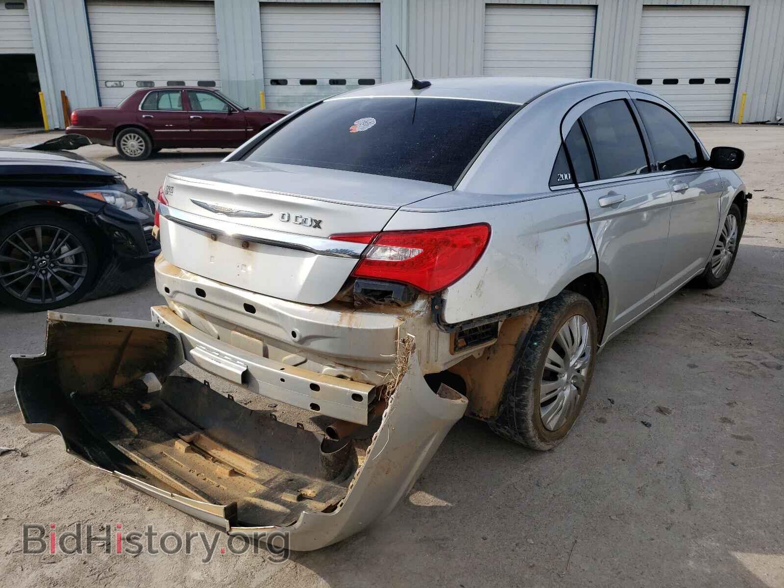2012 CHRYSLER 200 - VIN: 1C3CCBAB5CN174271 - Фото 4