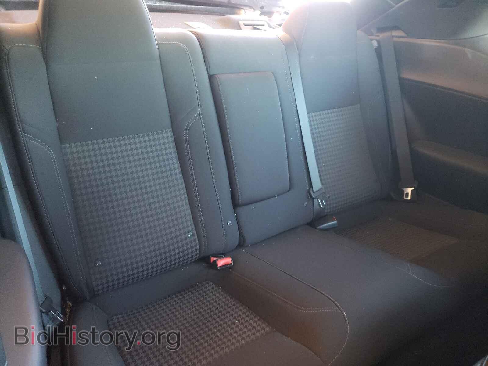 2015 DODGE CHALLENGER - VIN: 2C3CDZAT7FH711220 - Фото 6