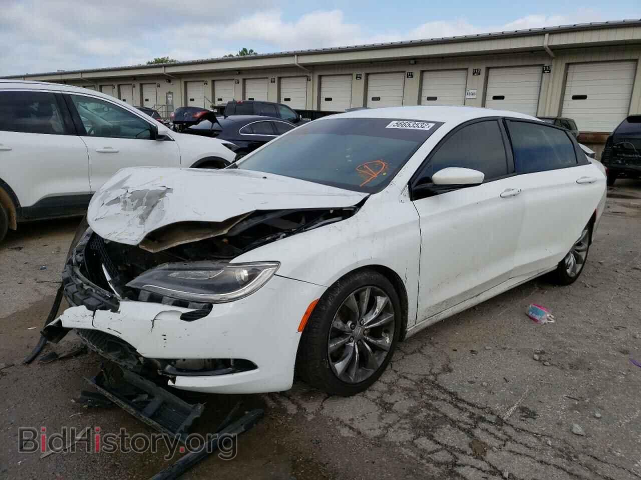 2015 CHRYSLER 200 - VIN: 1C3CCCBB4FN644749 - Фото 2
