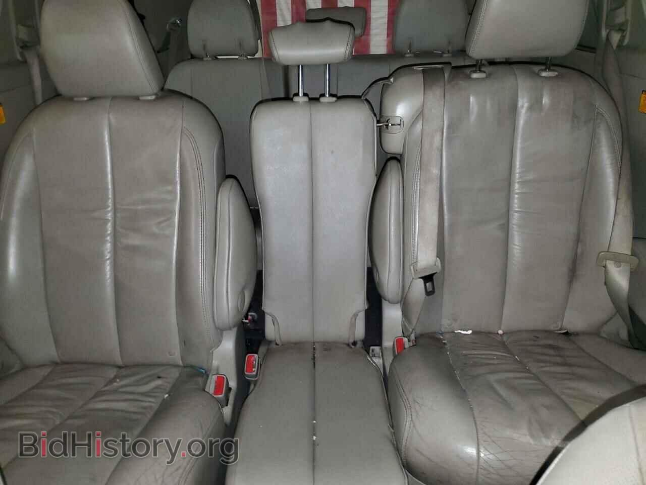 2011 TOYOTA All Models - VIN: 5TDYK3DC2BS075480 - Фото 10
