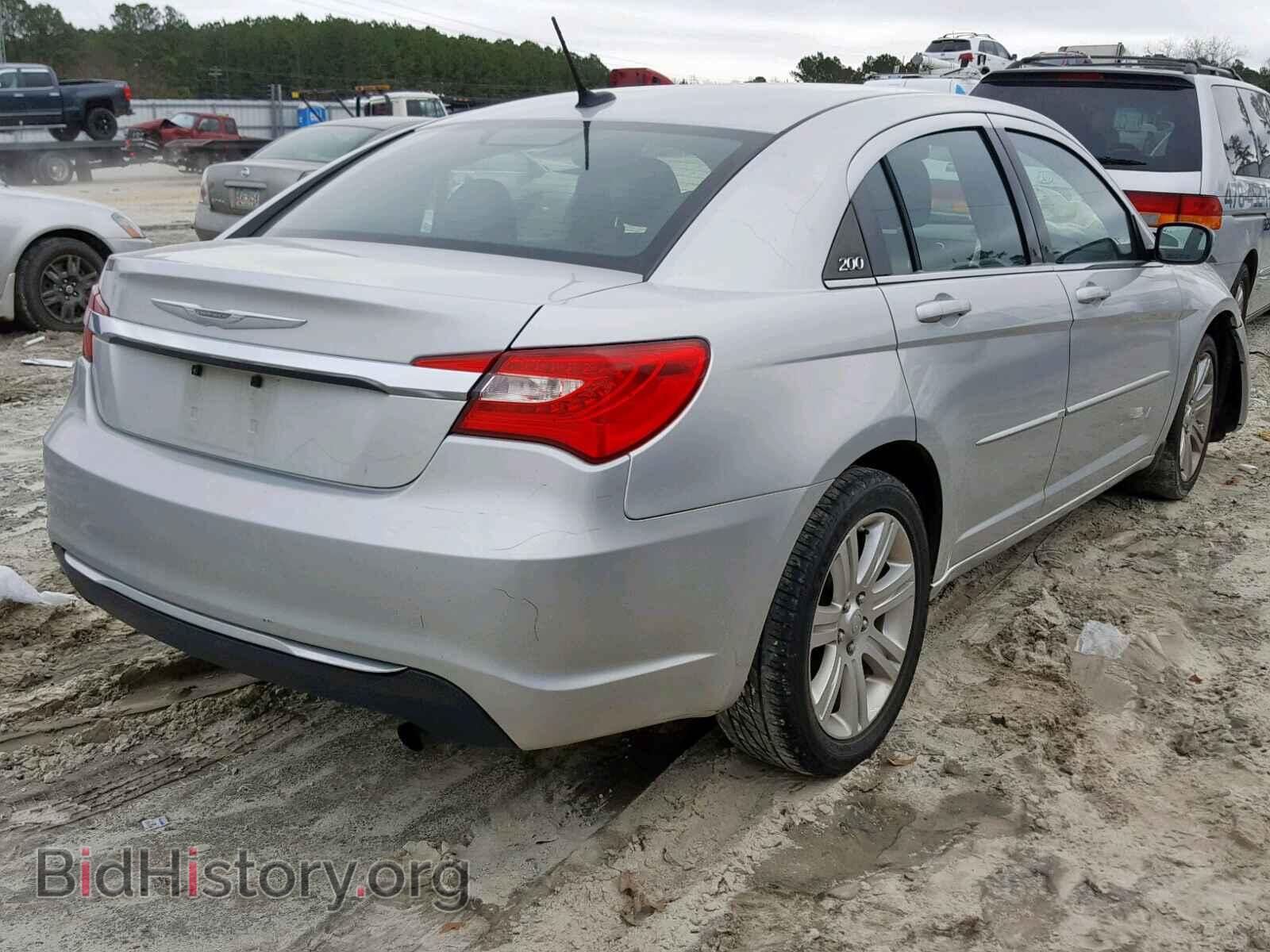 2012 CHRYSLER 200 - VIN: 1C3CCBAB1CN317104 - Фото 4
