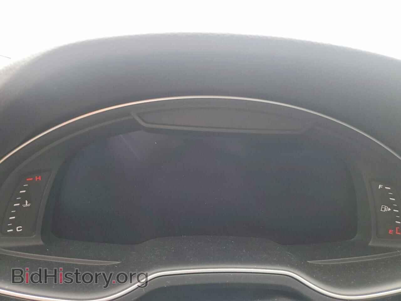2018 AUDI Q7 - VIN: WA1VAAF75JD001629 - Фото 9