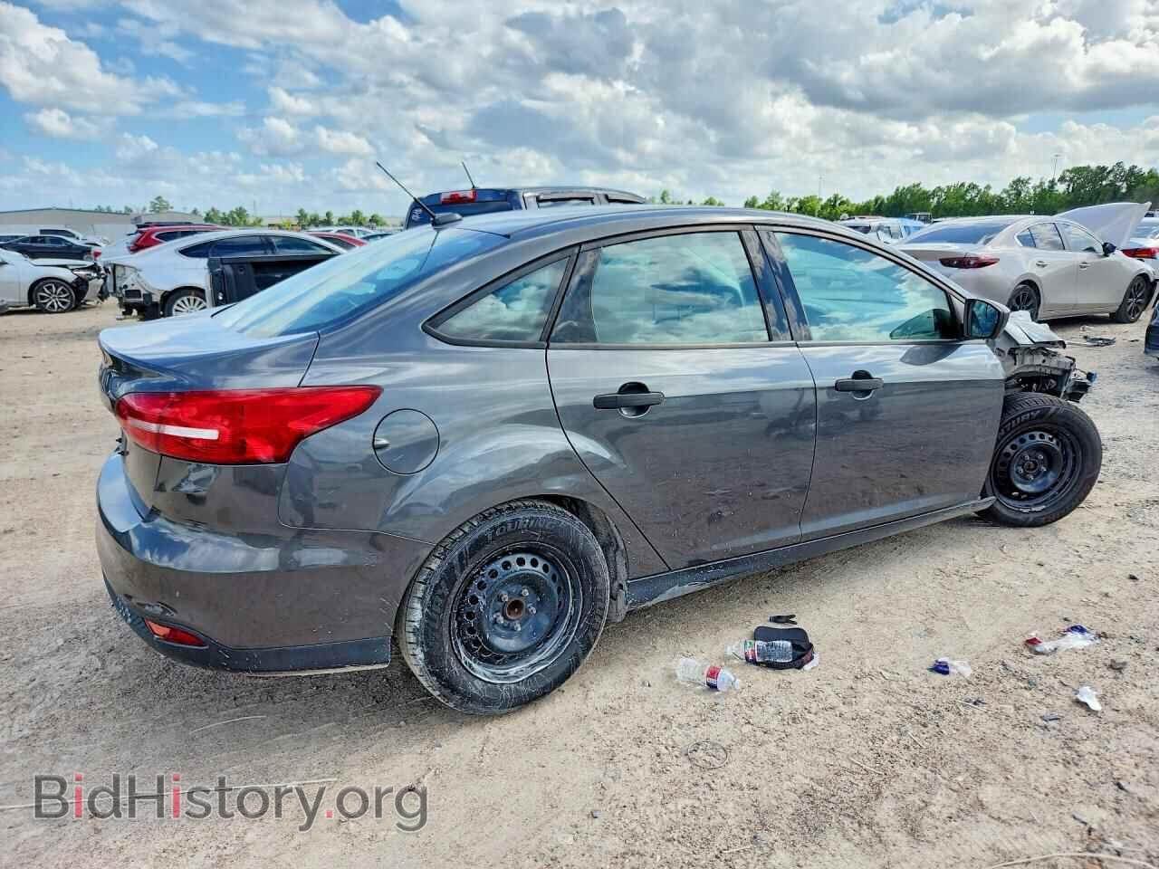 2018 FORD FOCUS - VIN: 1FADP3E23JL233756 - Photo 3