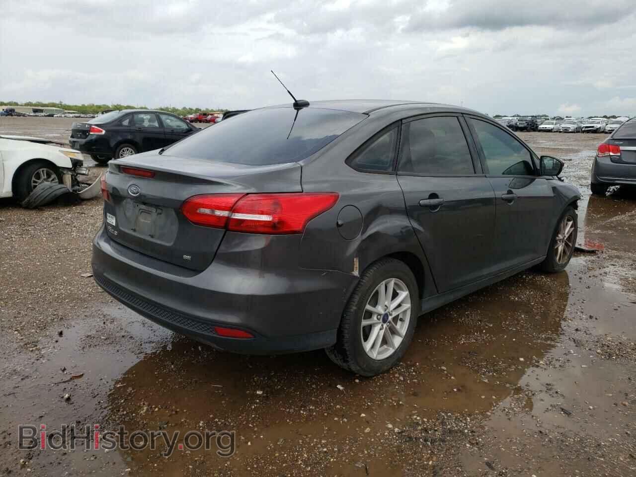 2017 FORD FOCUS - VIN: 1FADP3F2XHL222469 - Photo 4