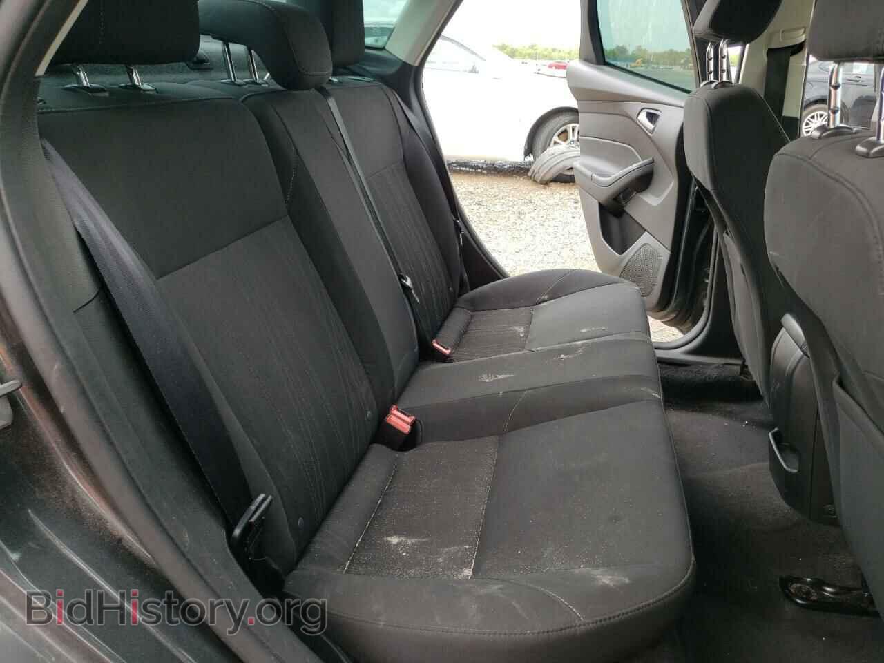 2017 FORD FOCUS - VIN: 1FADP3F2XHL222469 - Photo 6