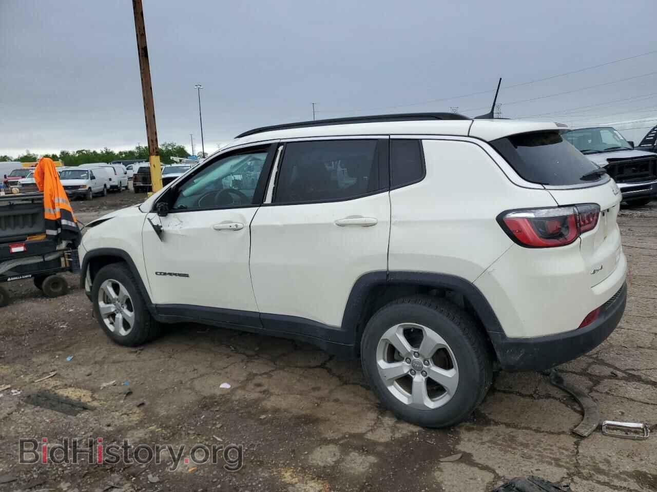 2019 JEEP COMPASS - VIN: 3C4NJDBB0KT656990 - Фото 2