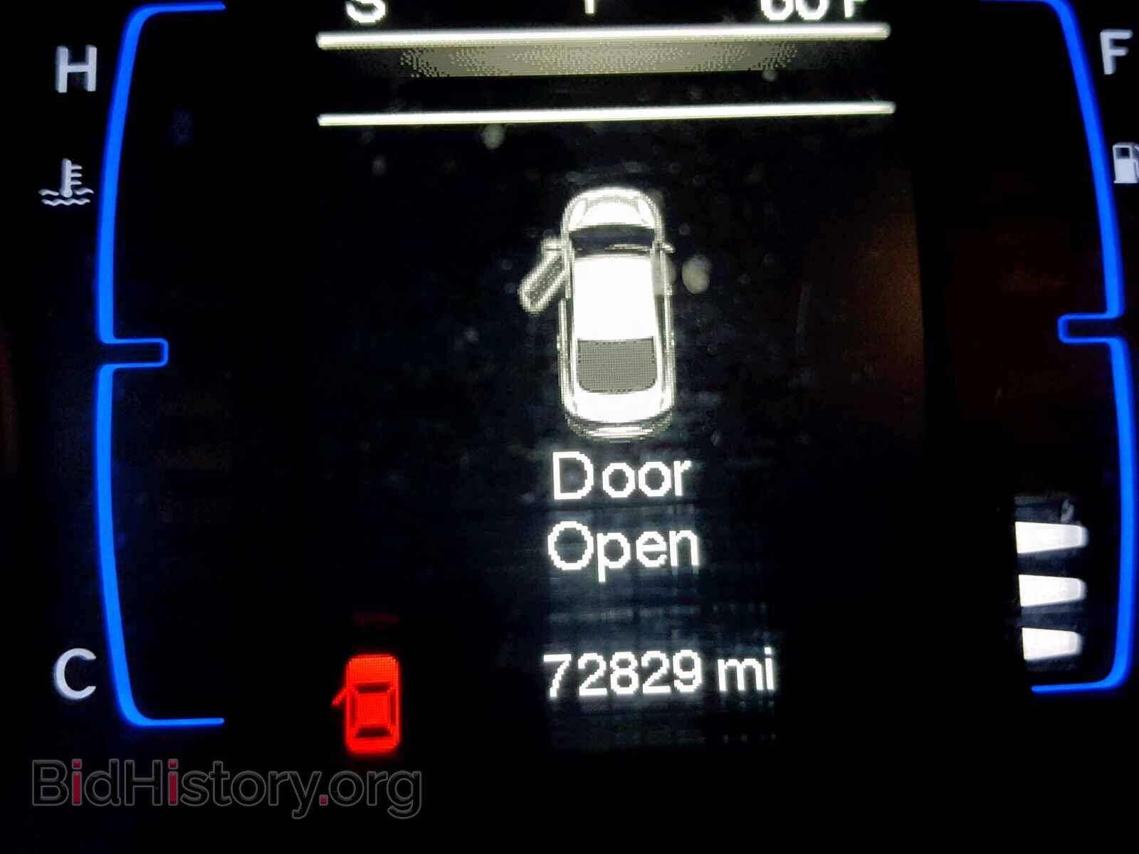 2015 CHRYSLER 200 - VIN: 1C3CCCBB2FN746390 - Photo 8