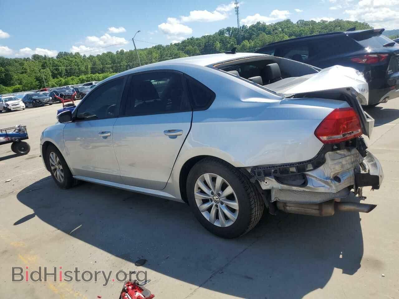 2015 VOLKSWAGEN PASSAT - VIN: 1VWAT7A38FC034821 - Фото 2